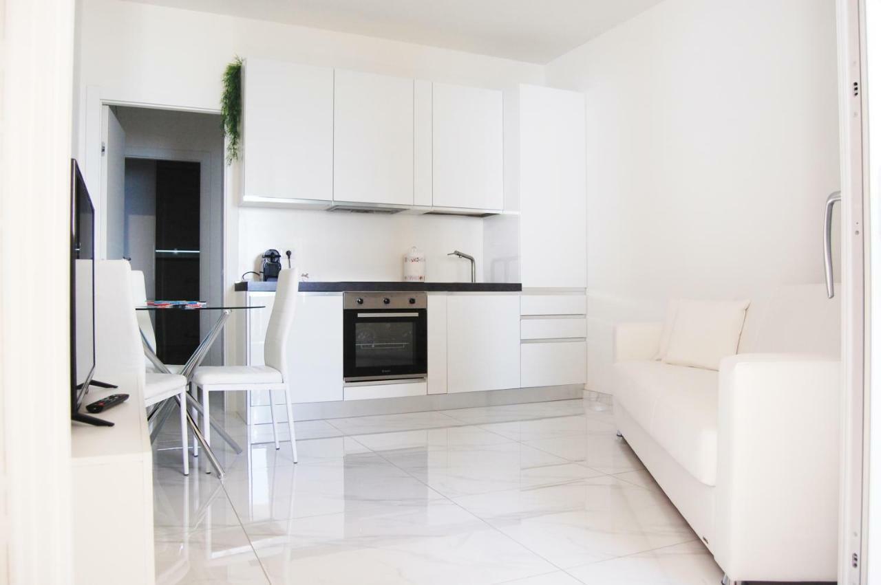 Maison Audrey Desenzano del Garda Ngoại thất bức ảnh